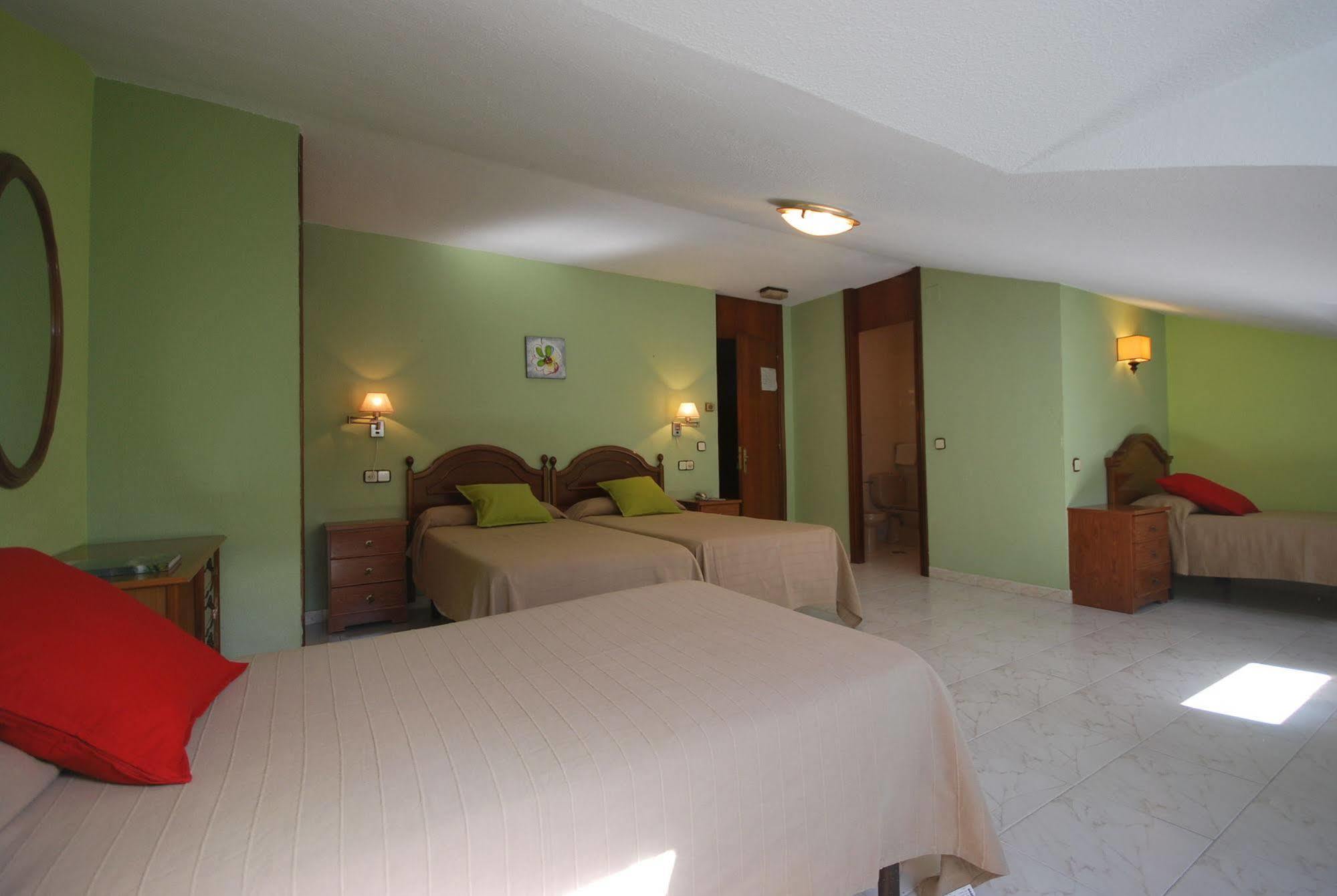 Hotel Principado De Europa Arenas De Cabrales Zewnętrze zdjęcie